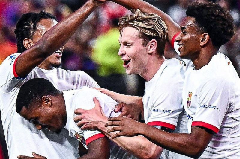 برد خفیف بارسلونا مقابل روسونریها در بازی دوستانه