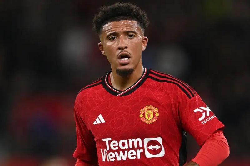 چرا رفتن ستاره منچستریونایتد به الاتفاق منتفی شد؟