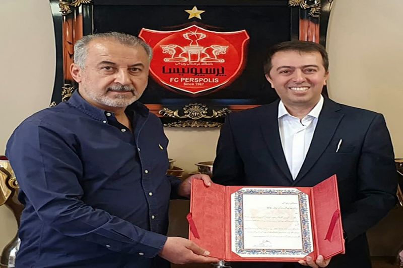 تقدیر رضا درویش از مدیر امور بین‌الملل پرسپولیس برای پرونده لوکادیا