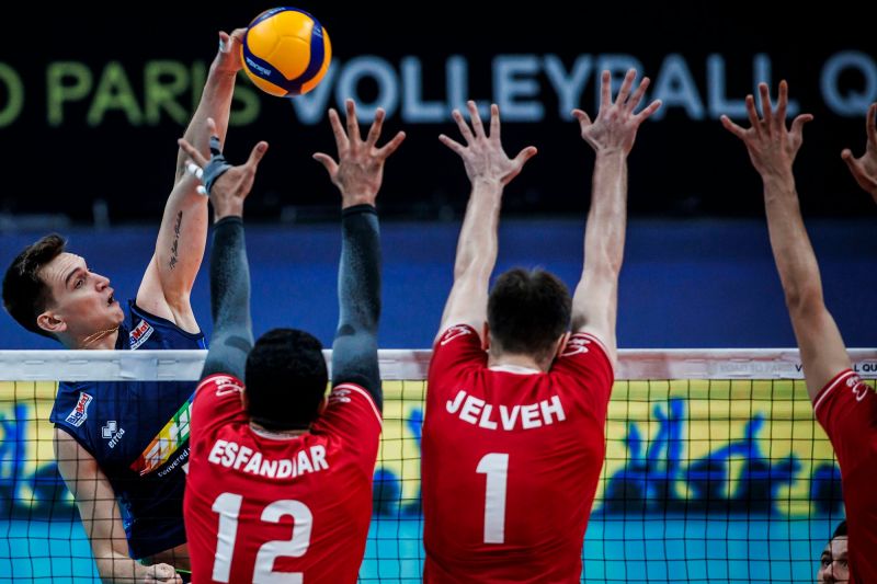 والیبال ایران برای المپیکی شدن چند رقیب دارد؟