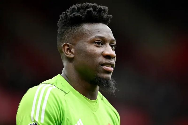 تن هاگ راجع به عملکرد دروازهبان منچستریونایتد: کافی نیست