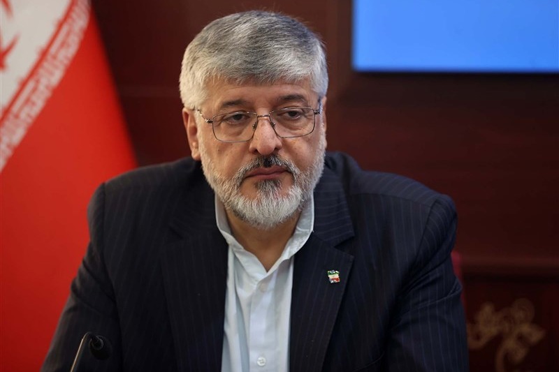 پولادگر: وزارت ورزش و جوانان مجوزی برای مجمع فدراسیون والیبال صادر نکرده است