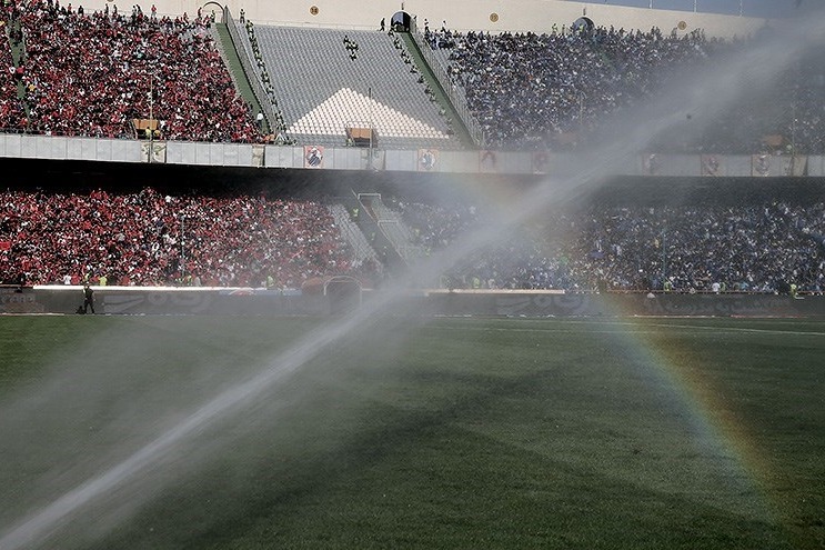 بلیت فروشی دربی در بازار سیاه سریعتر استارت خورد! +تصاویر