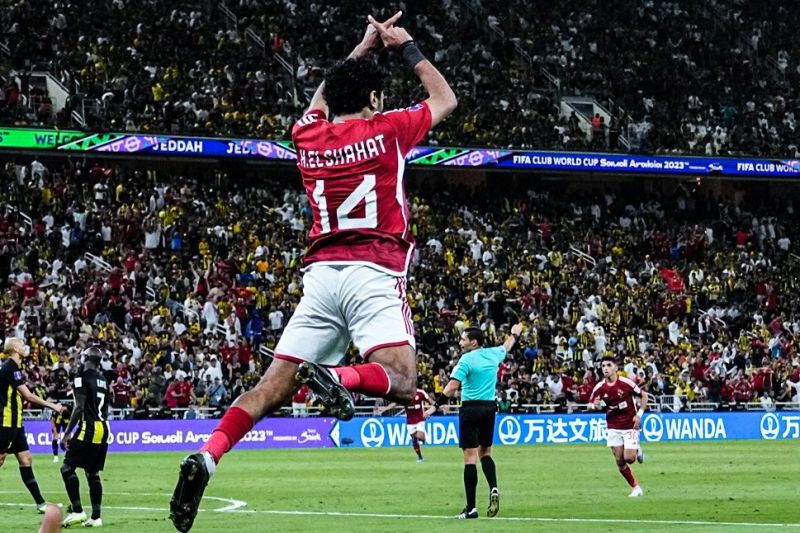 عکس؛ خوشحالی بازیکن الاهلی به سبک رونالدو پس از گلزنی به الاتحاد