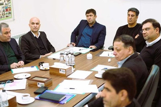 در جلسه امروز هیات رئیسه فدراسیون فوتبال چه گذشت؟