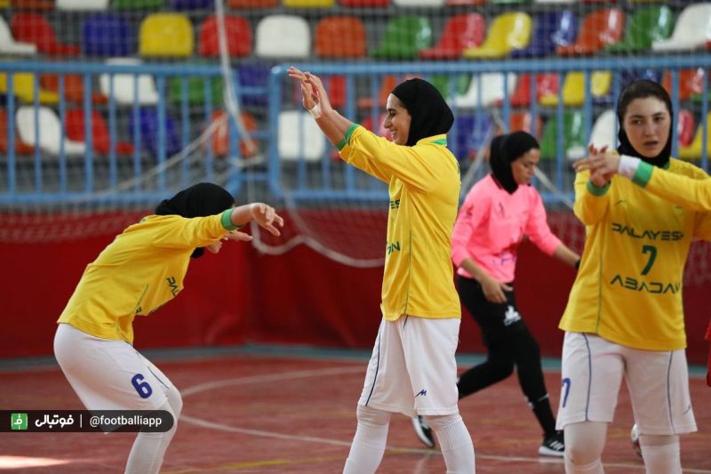 پالایش نفت آبادان قهرمان سوپر لیگ فوتسال زنان شد