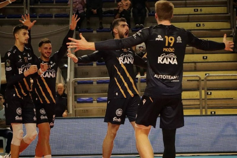 درخشش اسماعیلنژاد با ورونا مقابل پیاچنزا