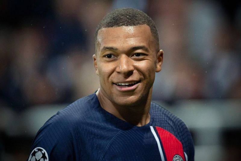 واقعاً انریکه از امباپه بدش میآید؟