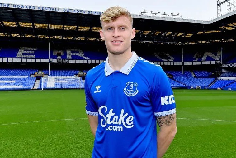 رتکلیف به دنبال خرید ستاره های جوان برای منچستریونایتد