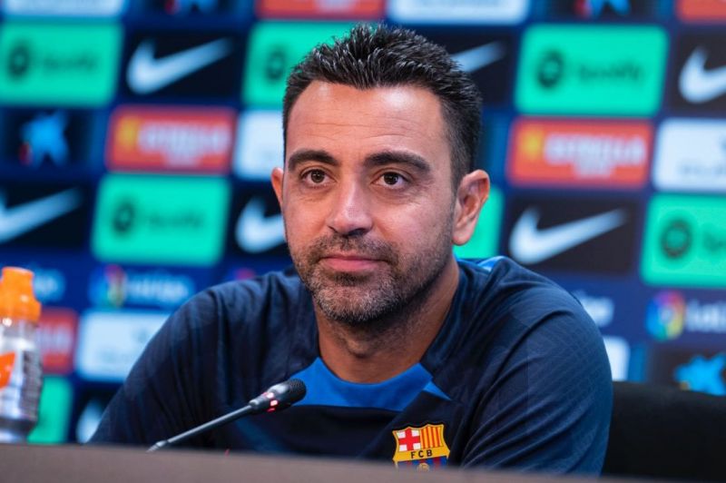 تصمیمم را عوض نمیکنم؛ ژاوی هرناندز با خبرنگاران اتمام حجت کرد