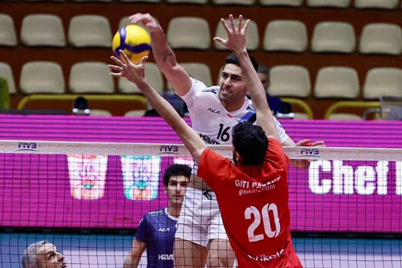 لیگ برتر والیبال| صعود پیکانیها به مرحله نیمهنهایی/ پایان کار گیتیپسند با 16 برد