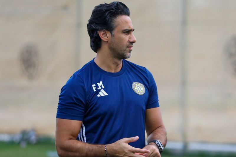 رونمایی فرهاد مجیدی از چهره جدیدش در برج خلیفه