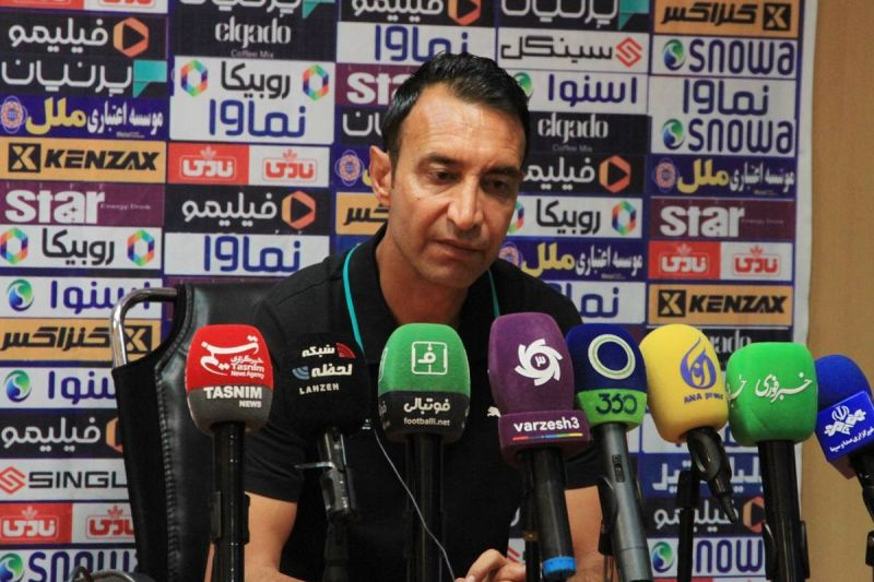 عنایتی: تراکتور یک تیم کاملاً باشخصیت است/ در مورد میزبانی از استقلال من تصمیم گیرنده نیستم