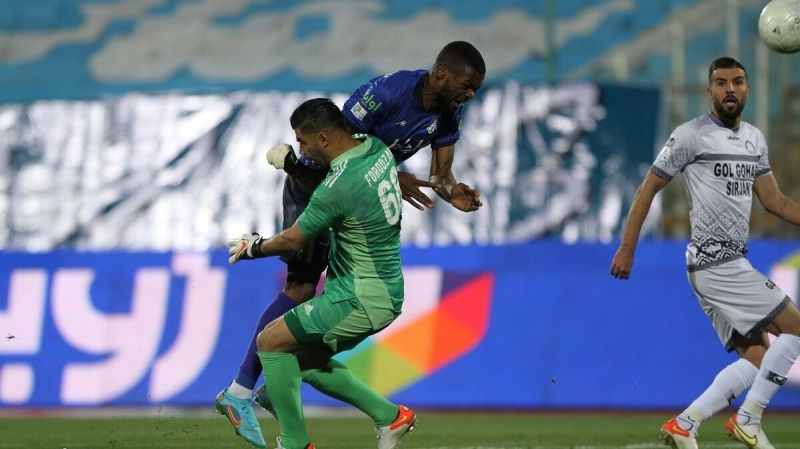 موتیف همیشگی استقلال و گلگهر؛ فصل رویش پنالتی (ویدیو)