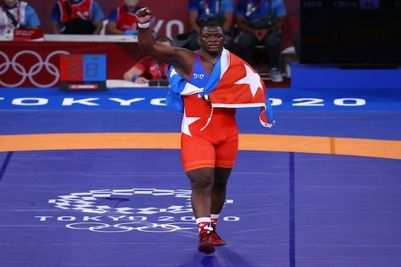 لوپز: کار اسماعیلی در ترک کشتی غیرحرفهای بود