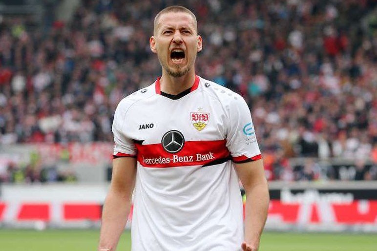 مدافع تیم ملی آلمان در مسیر جدایی از اشتوتگارت