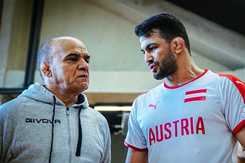 سرمربی تیم ملی کشتی آزاد: حسن یزدانی کار راحتی ندارد