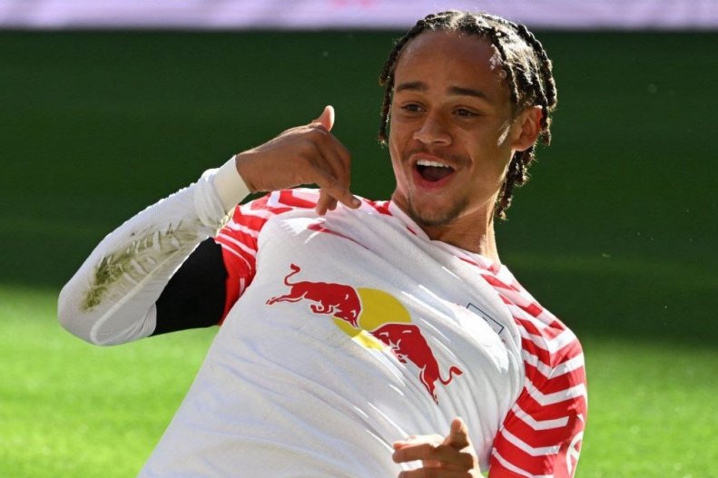 برگ برنده شیاطین سرخ برای جذب ستارهای که به بایرن مونیخ نزدیک است