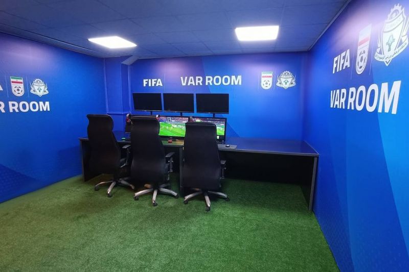 سیستم VAR ورزشگاه امام خمینی در حضور خبرنگاران تست میشود