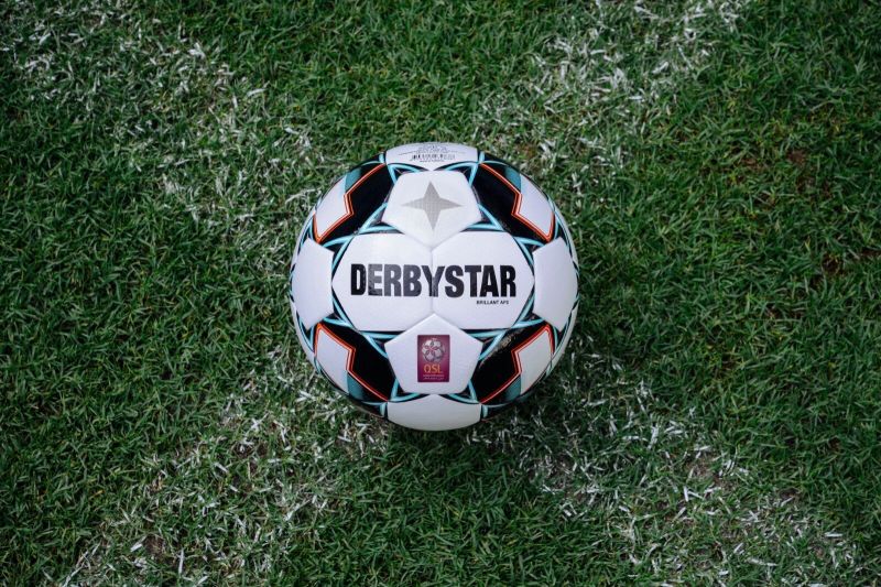 رقابت بازیکنان سابق استقلال و پرسپولیس روی نیمکتهای لیگ یک!