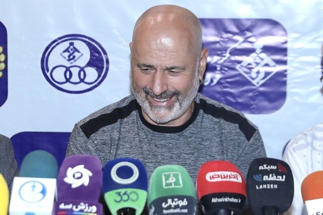 بوژوویچ: به بازیکنان استقلال تهران تبریک میگویم/ این برد را ساده به دست نیاوردیم
