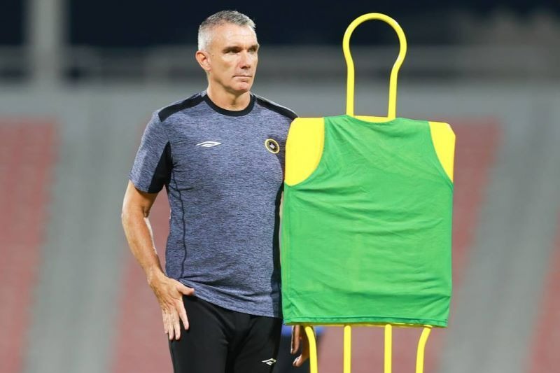 سرمربی سپاهان: امروز اینجا هستیم که کار کنیم و بهترین نتیجهها را بگیریم