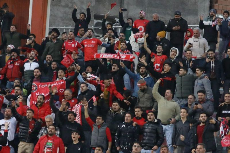شعارهای تند تراکتوریها علیه پرسپولیس!