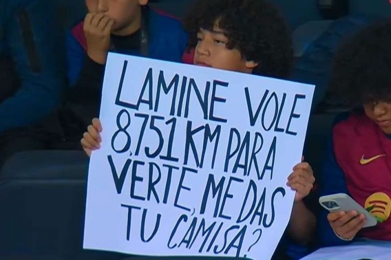 بنر جالب هوادار نوجوان بارسلونا خطاب به لامین یامال