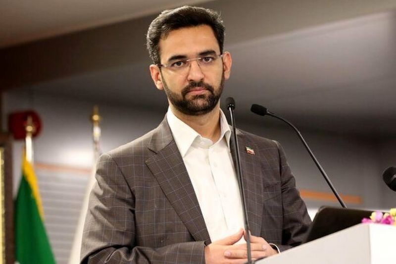 کری جدید آذری‌جهرمی با استقلالی‌ها: دیگر بهانه‌ای هم ندارند!