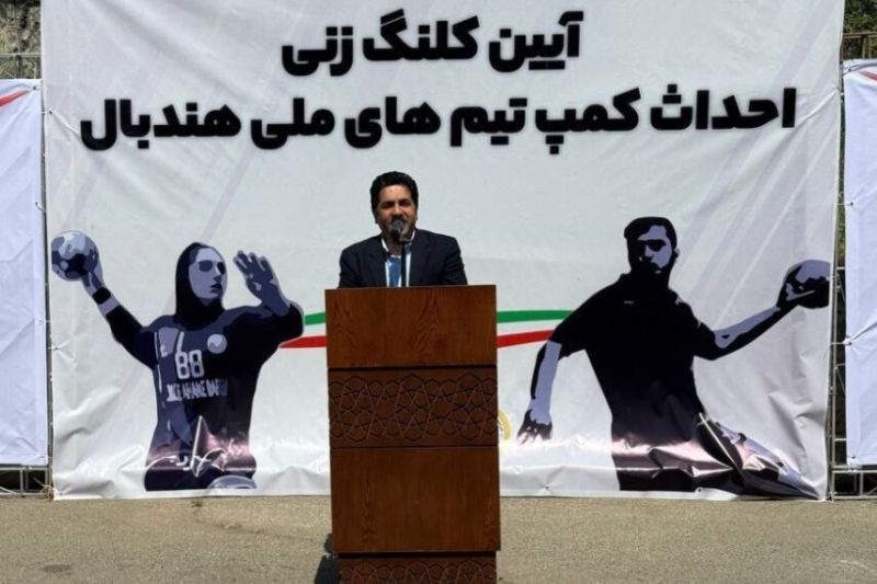 ثابت‌قدم: انتقاد طارمی از ورزشگاه‌ آزادی درست نیست