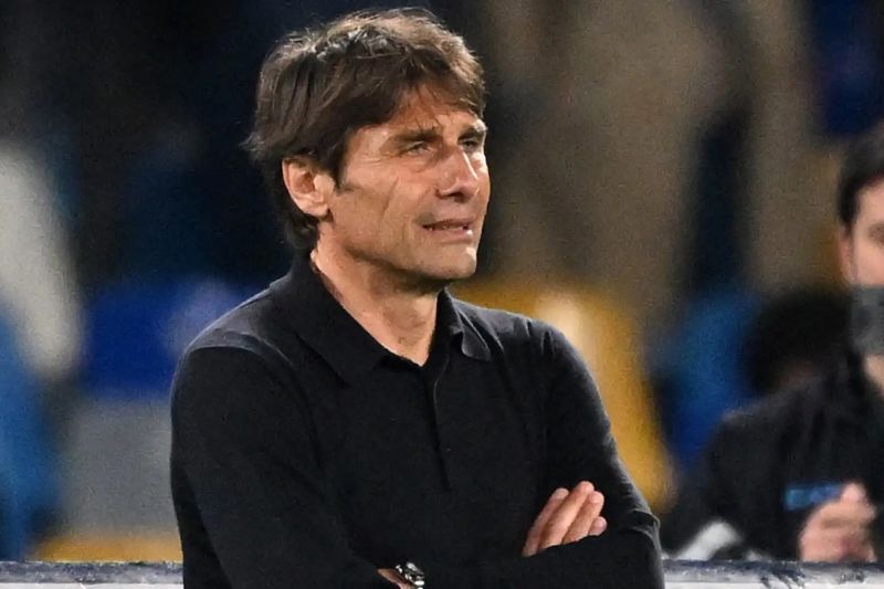 سناریوی عجیب کونته در ناپولی؛ قهرمانی و جدایی!