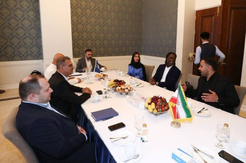 آخرین جلسه با مدیران استقلال/ سیدورف پنجشنبه می‌رود