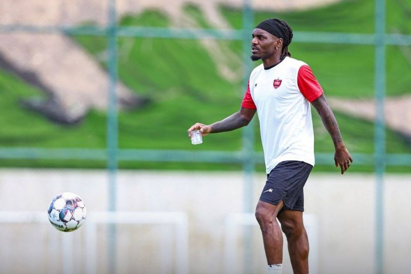 بالاخره بیفوما در تمرین پرسپولیس رؤیت شد (عکس)