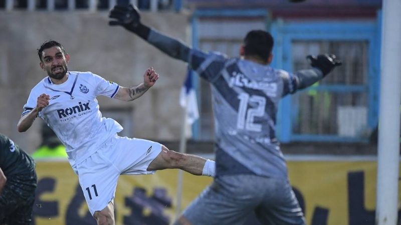 سوژه روز؛ شروع مجدد مذاکرات مدیران استقلال با جعفری!