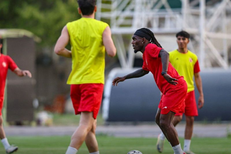 بیفوما آماده‌ترین بازیکن پرسپولیس؛ تیوی همچنان می‌درخشد!