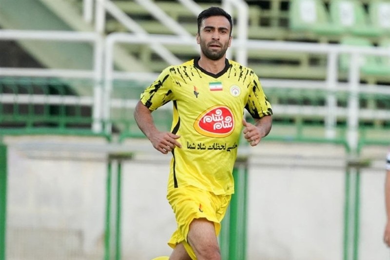 مطهری به بازی با پرسپولیس نمی‌رسد