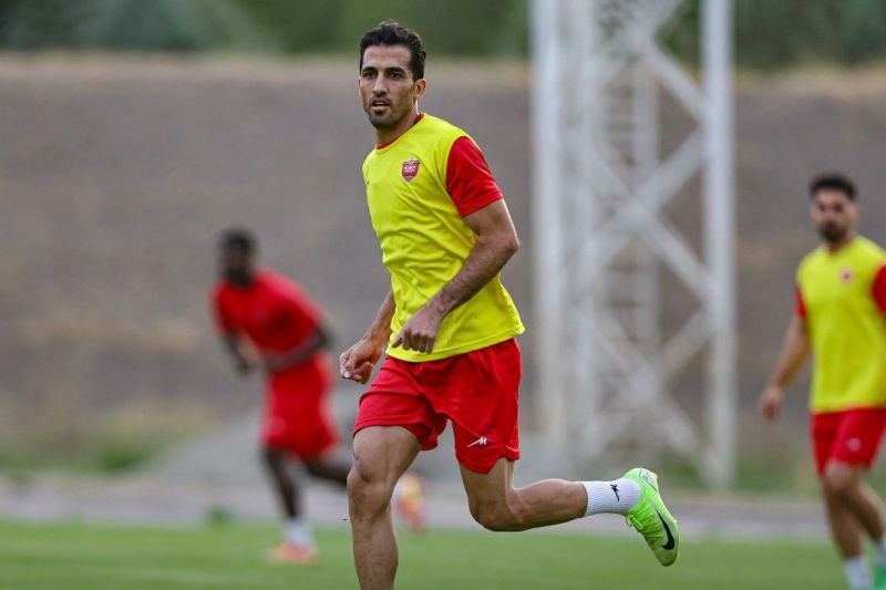 تایید خبر فوتبالی؛ وحید امیری از لیست پرسپولیس خط خورد!