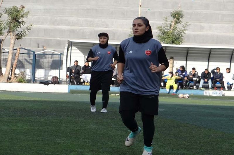 برگزاری تست فوتبال بانوان پرسپولیس در ورزشگاه شهید درفشی‌فر