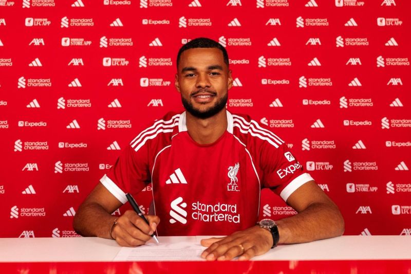 رسمی/ قرارداد ستاره لیورپول با تیمش تمدید شد