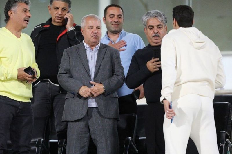 عصبانیت هواداران پرسپولیس از علی پروین