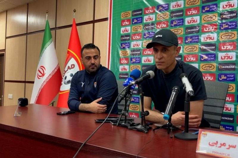 ناهماهنگی تکراری؛ نشست خبری گل‌محمدی در دو زمان و مکان مختلف برگزار می‌شود!