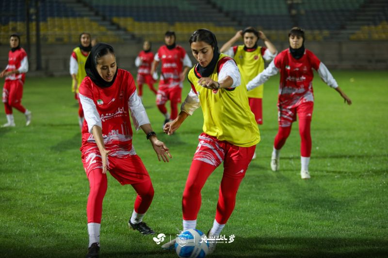 زیر نظر مریم آزمون؛ تمرین تاکتیکی بانوان پرسپولیس برگزار شد