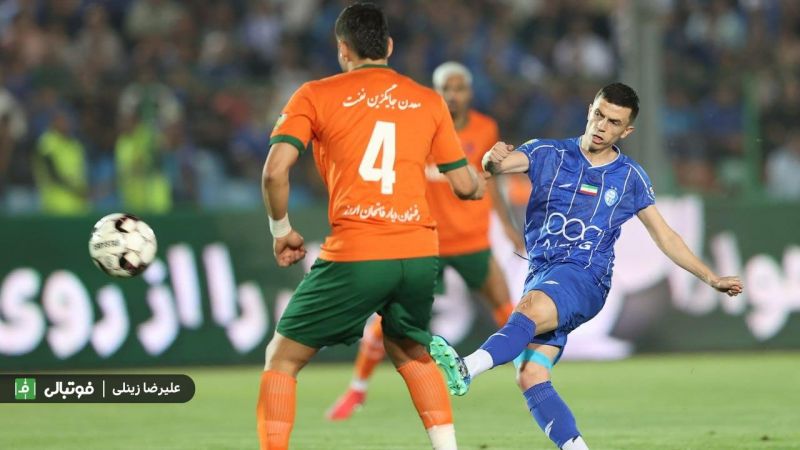 برد شیرین آبی‌ها مقابل مس‌رفسنجان/ استقلال به حوالی صدر رسید
