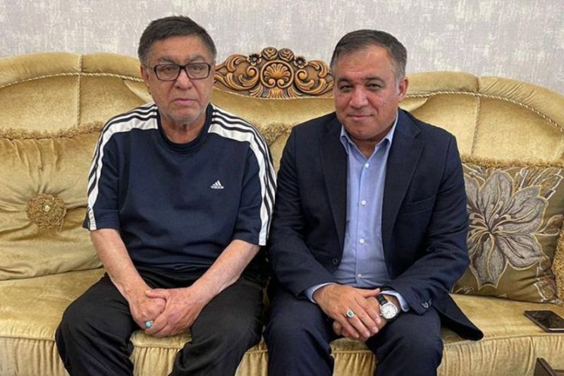 مدیرعامل استقلال با غلام پيروانی ديدار كرد