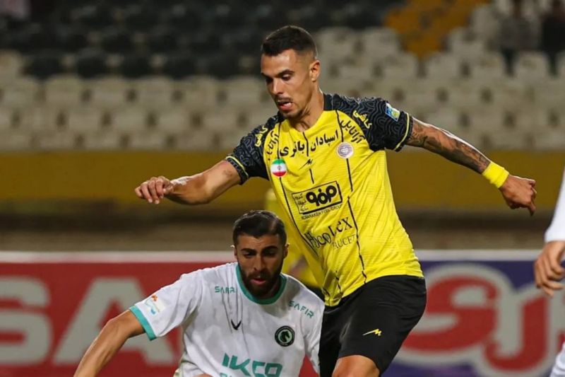 تاثیر بزرگ ریکی آلوز در برد خفیف سپاهان