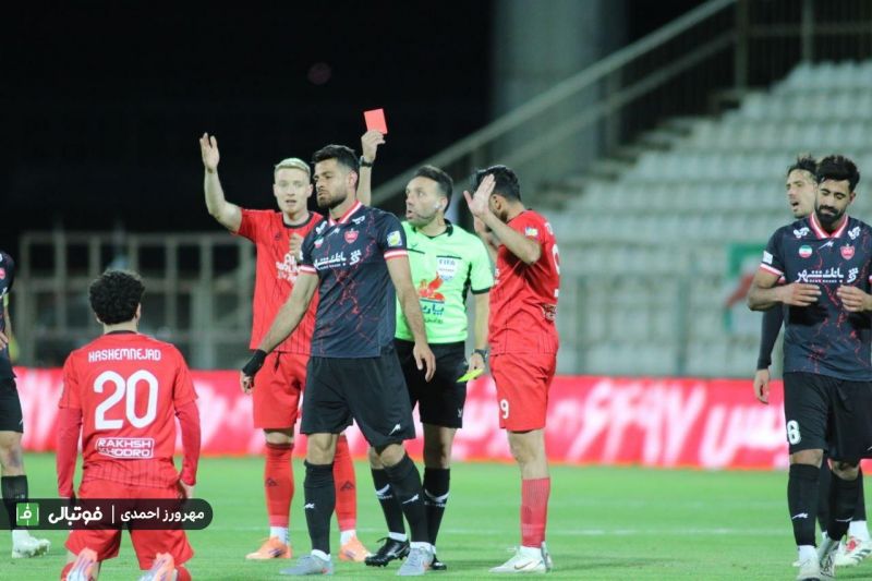 تقلید عجیب کنعانی از وینیسیوس؛ کریخوانی بعد از فرار از شکست!