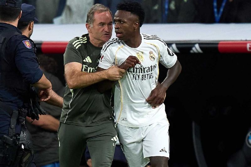 کاپیتان سابق اتلتیکو مادرید به آلونسو: تو باید وینیسیوس را مهار کنی