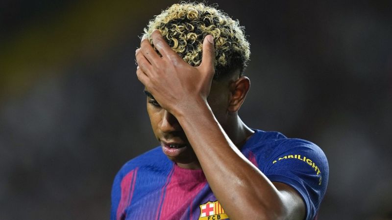 لامین یامال جراحی میشود؟