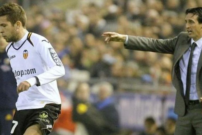 نقش کلیدی سرمربی اسپانیایی در مسیر فوتبالی اسطوره بارسلونا