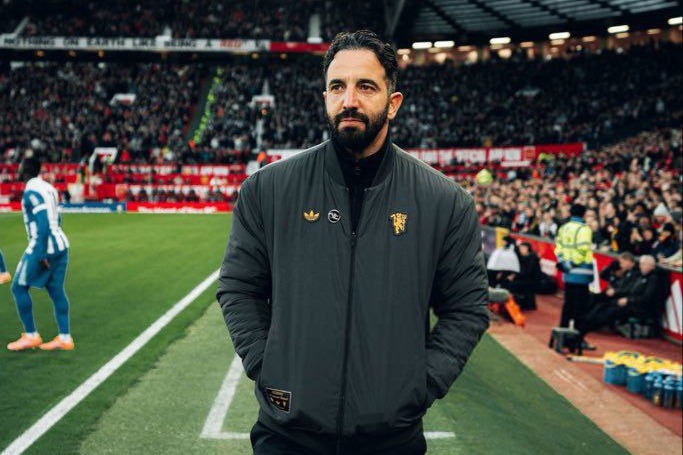 گفتوگوی مدیران منچستریونایتد با آموریم درباره نقلوانتقالاتی زمستانی